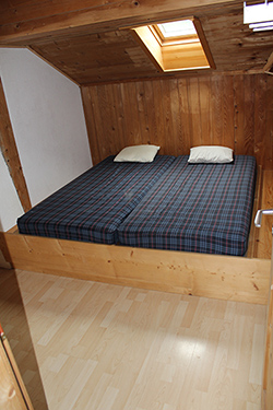 Ferienhaus Sur-le-Vau Travers Neuenburg Schlafzimmer 2 Betten